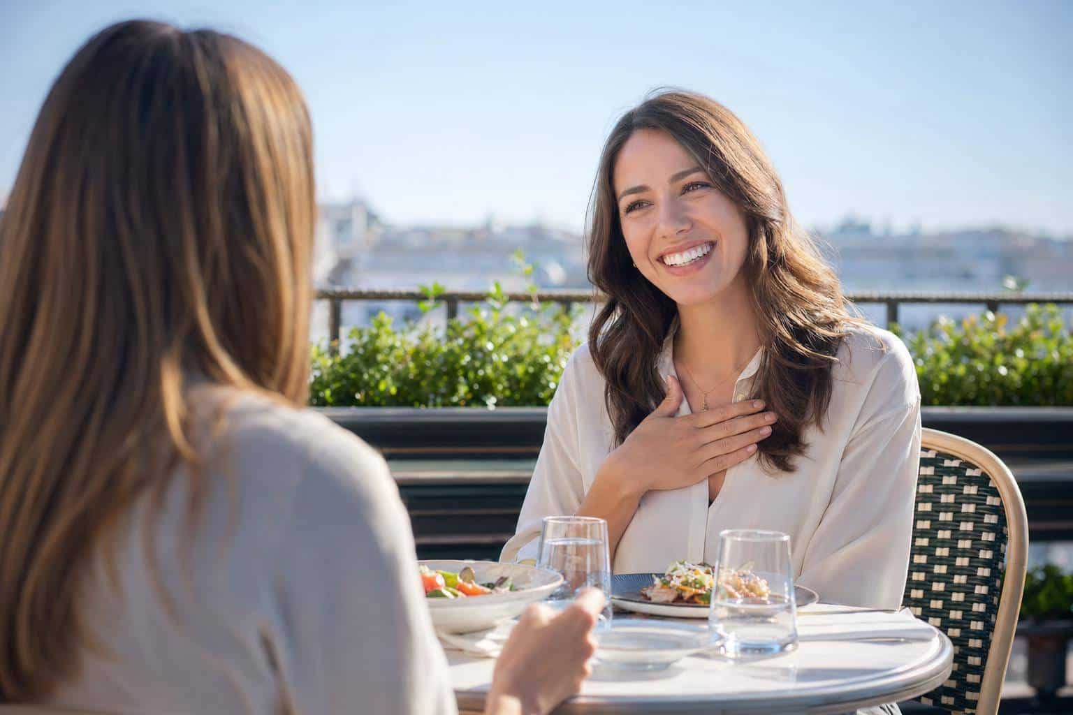 Comment remercier pour une invitation à déjeuner ?